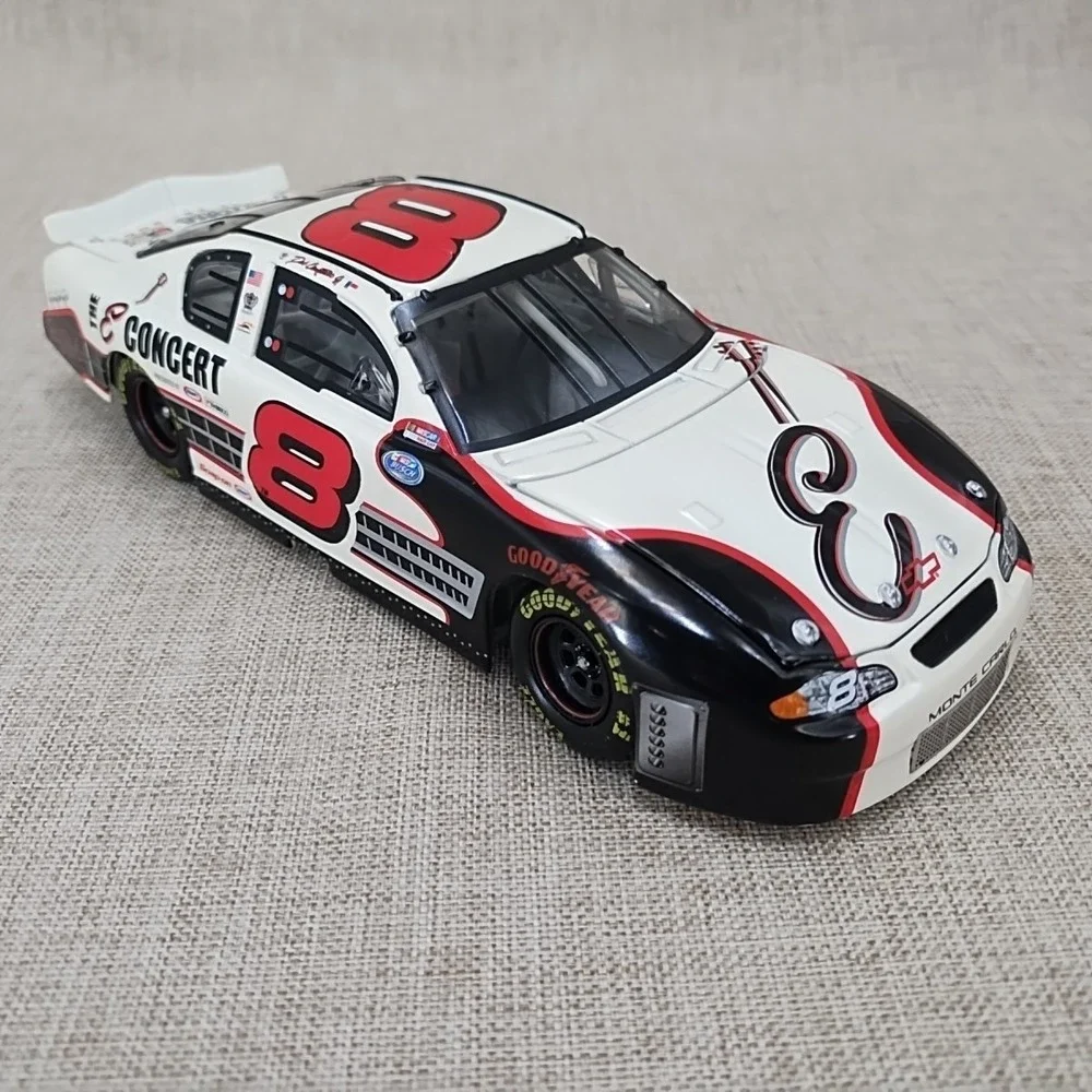 1:24 Action Diecast Dale Earnhardt Jr. The Dale Earnhardt Tribute Concert #8 LE